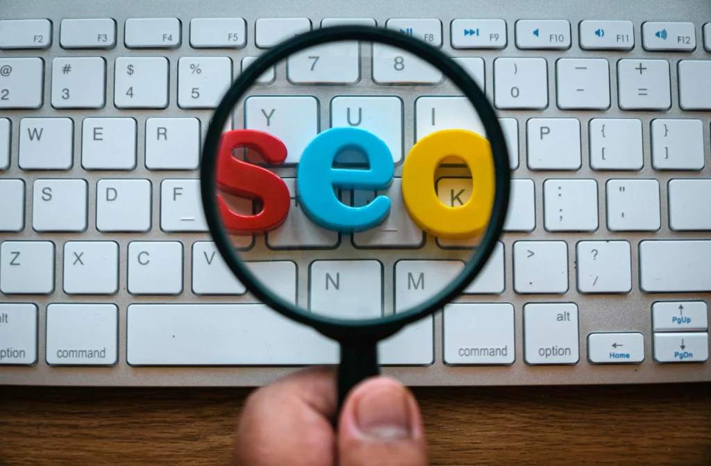 seo on the keyboard