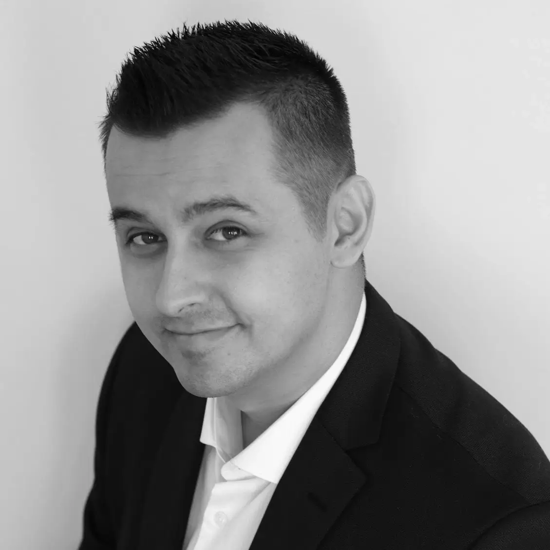 Roland Jakob, Managing Partner, Blazekin.Media
